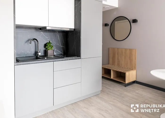 Brzoskwiniowy * Wroclaw